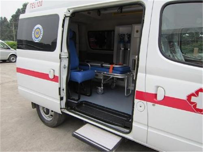西乡塘救护车出租服务案例7