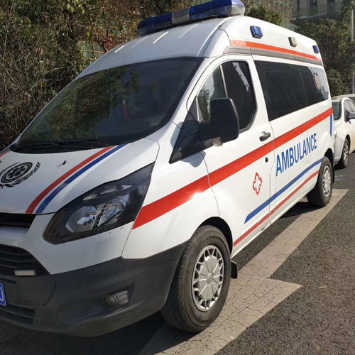 西乡塘品质救护车出租,为您的健康出行负责