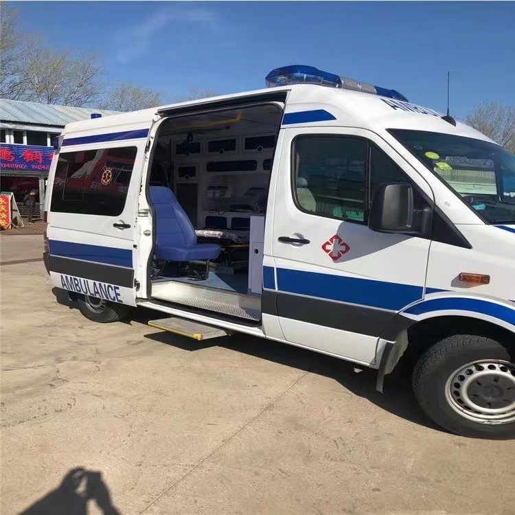 西乡塘私人长途救护车出租转院回家